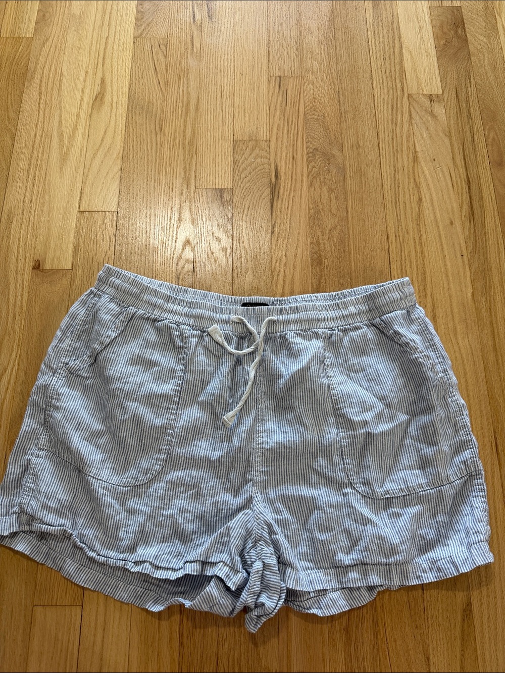Quince 100% European Linen Shorts Blue Stripe Sz XL